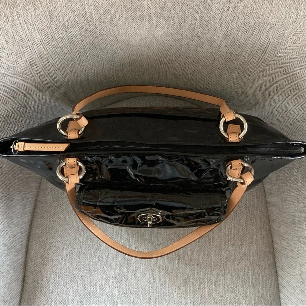 Coach Patten Vechetta Leather Shoulder Bag